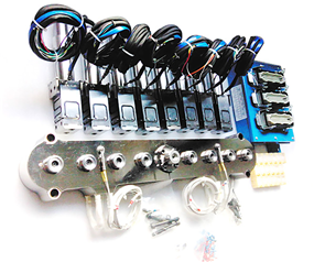 1出32側(cè)進膠系統(tǒng)